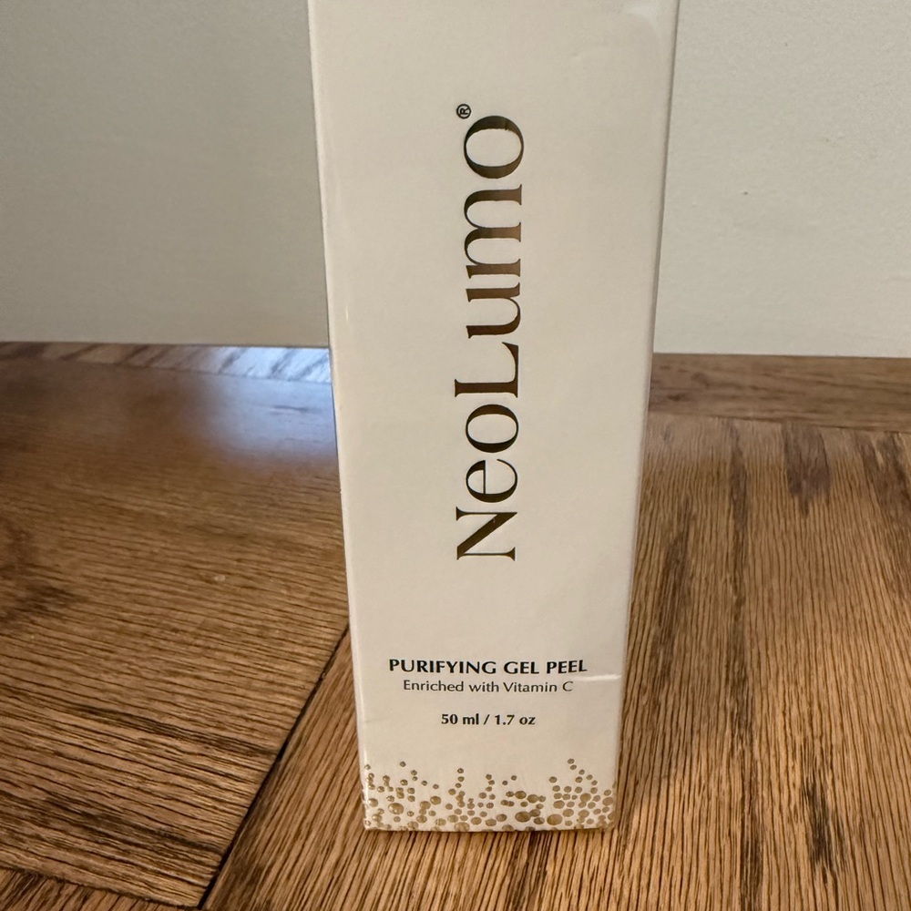 Purifying Gel Peel - White